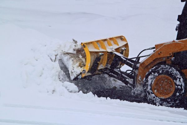 Condo Snow Plowing